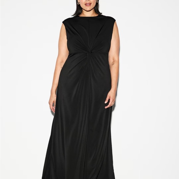Old Navy Dresses & Skirts - Old Navy The Occasion Twist-Front Maxi Dress – NWT – Size XL –Black